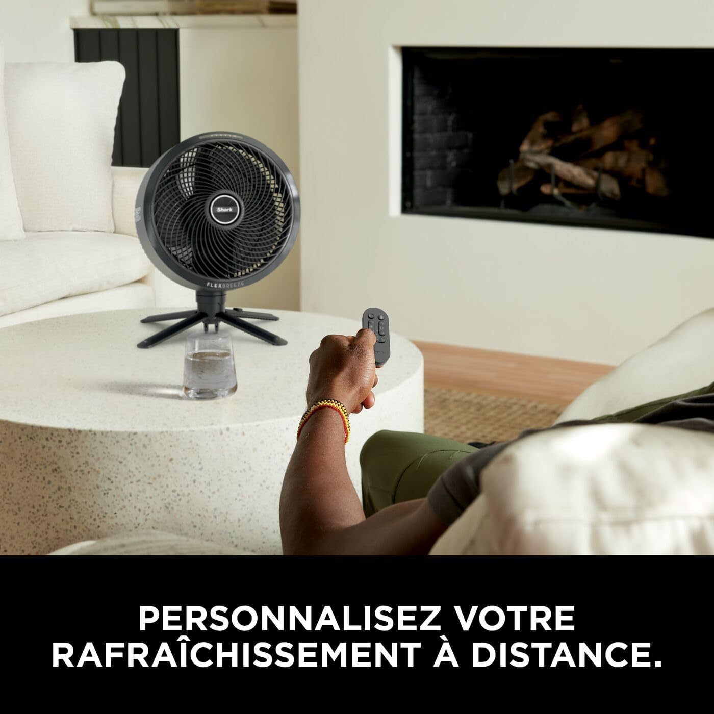Shark FlexBreeze Pro Mist Ventilateur intérieur/extérieur sans fil, Brumisateur portable, Portée 20 m, Sur pied ou de table, 5 vitesses, Silencieux, Télécommande, Gris Charbon FA300EU