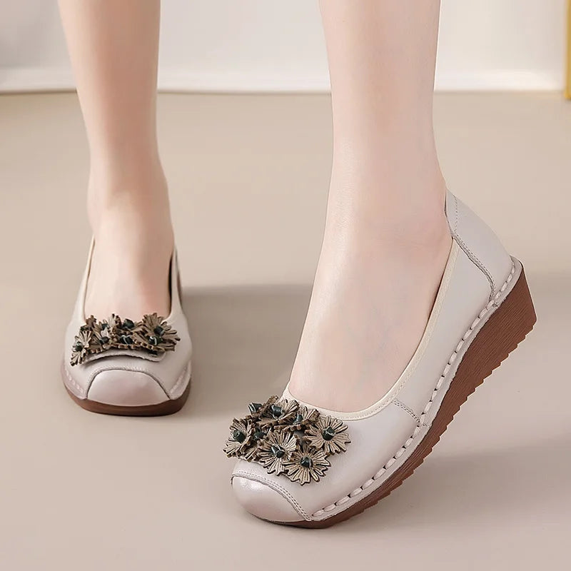 Mocassins vintage de luxe en cuir de vache faits à la main pour femmes
