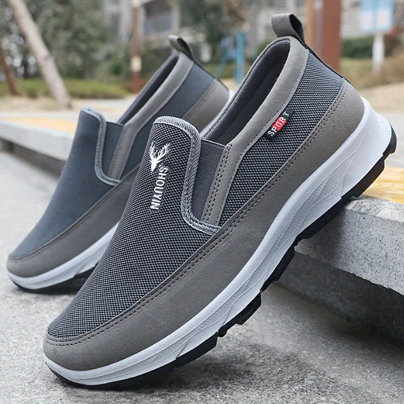 Chaussures de marche confortables pour hommes.